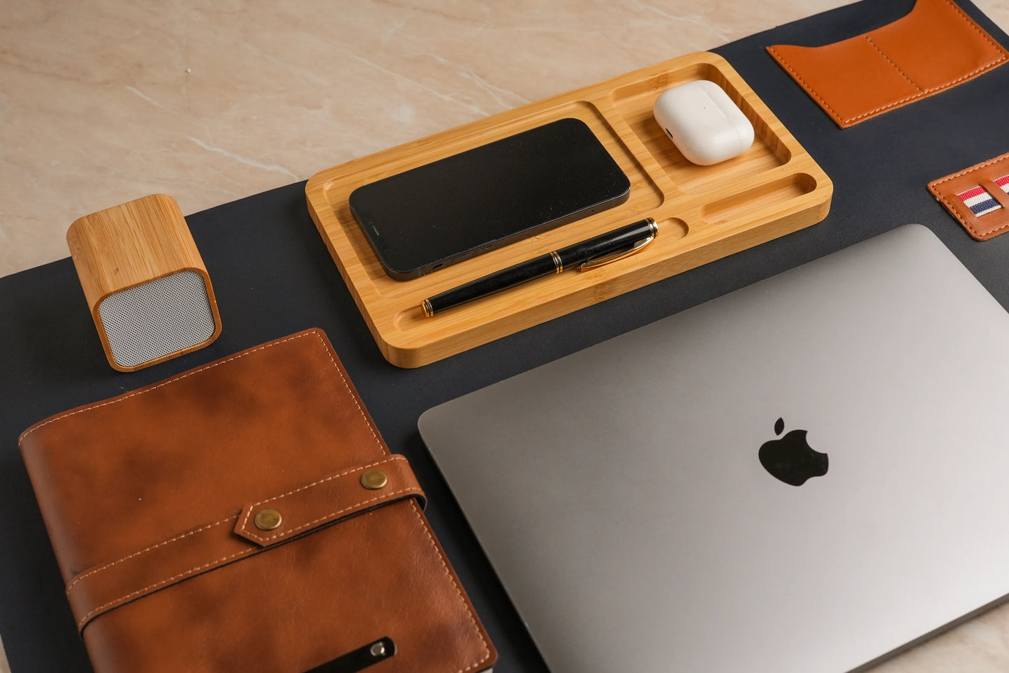 Digidesk - Wooden Wireless Charger