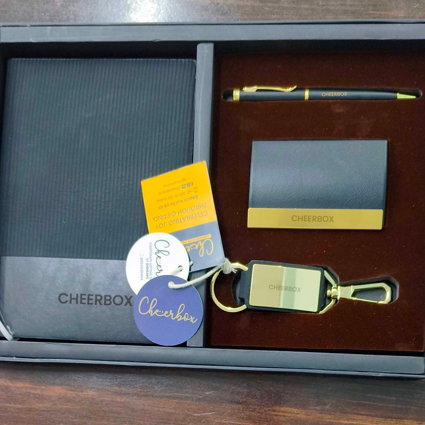 Noble Desk - Premium Gifting Set