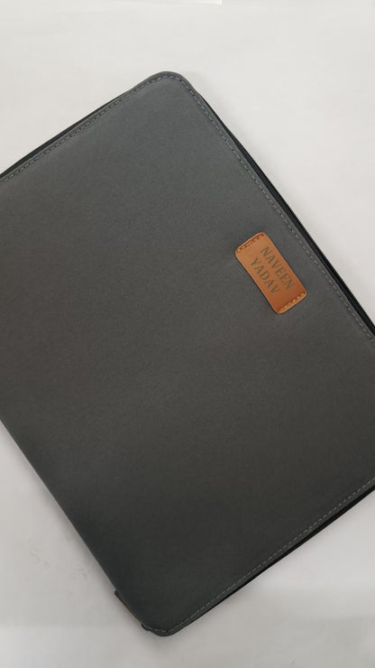 Urbanshield - Vegan leather laptop sleeve