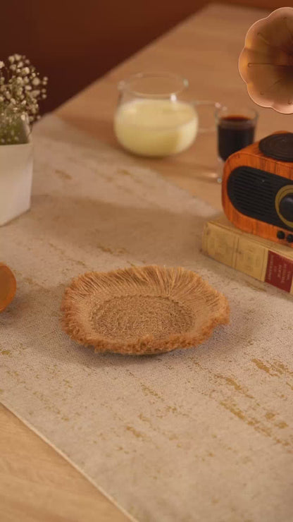 Super Stirrer - Self Stirring Mug with Warming Plate